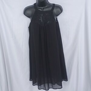 Vanberfia Beautiful black chiffon dress, NWT, lined, lace top/collar
